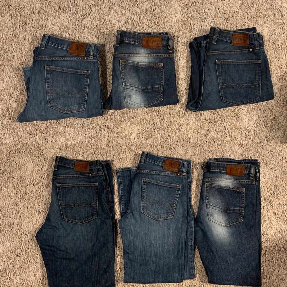 3 pairs - 33 x 32 jeans- Lucky and Buffalo